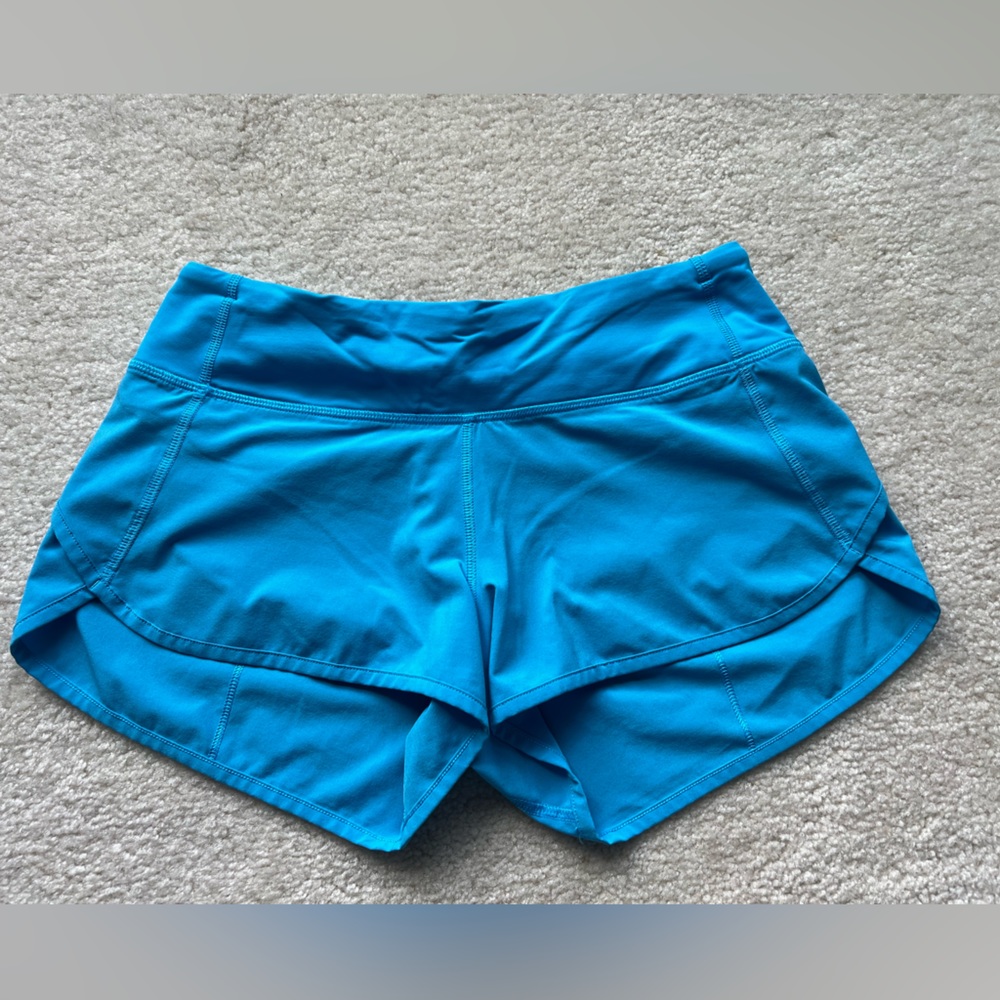 Lululemon speed up short (size 4 tall)